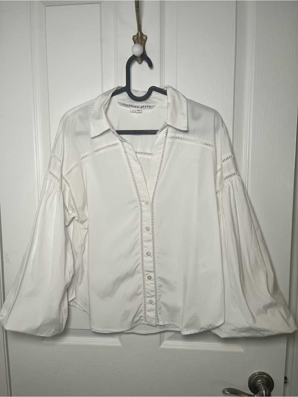 Veronica Beard White Button-Front Blouse with Balloon Sleeves
